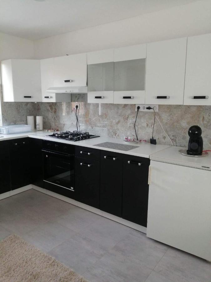 Ferienwohnung Horvath Apartman Keszthely Exterior foto